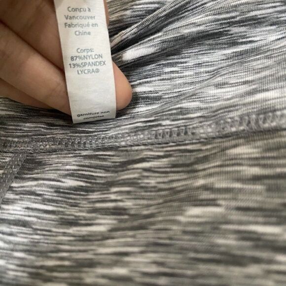 LULULEMON space dye gray capri workout mesh side yoga leggings size US 6 - Picture 6 of 6